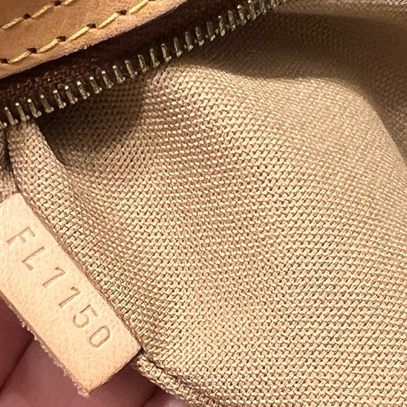 Delightful GM Louis Vuitton - Picture 7 of 14